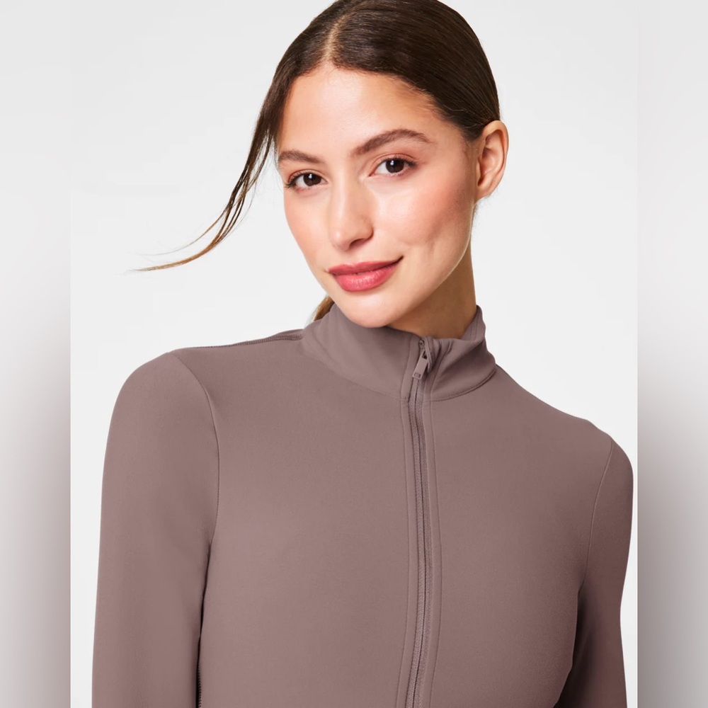 Spanx brown smooth on form full zip jacket in Smoke - Picture 3 of 9